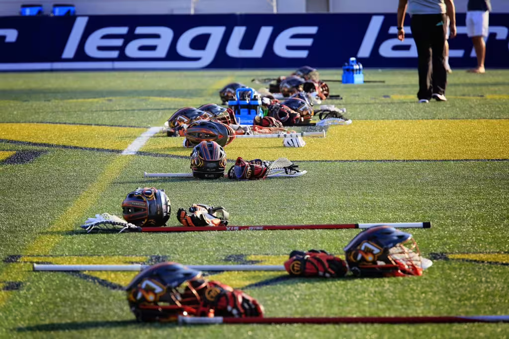 Lacrosse vs. Hockey: What’s Different and What’s the Same?